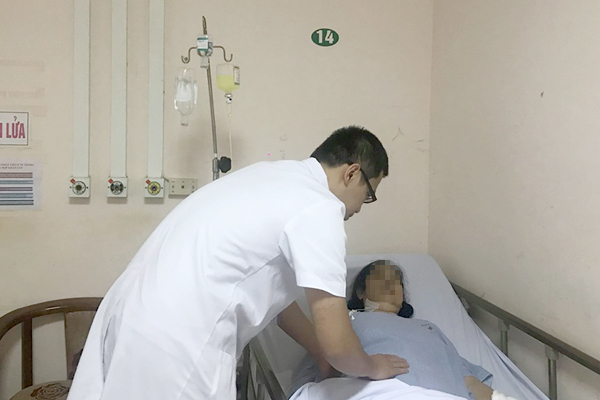 Áp dụng kiểu ăn chay theo mạng 45 ngày, người phụ nữ Hà Nội chết đi sống lại 6 lần