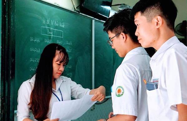 Các bước thay đổi nguyện vọng bằng giấy thí sinh nên biết