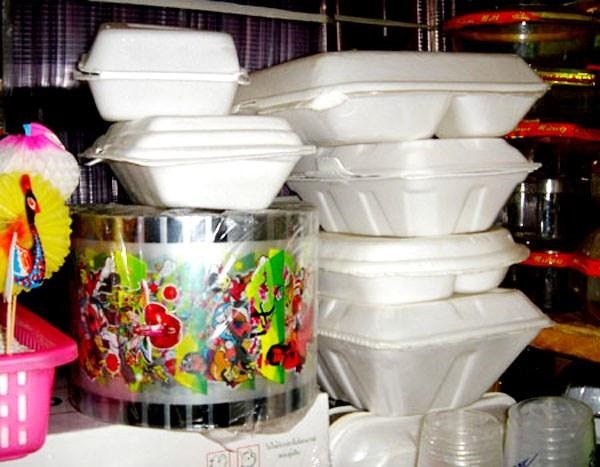 Đã đưa ra kết luận chính xác về hộp xốp, đồ nhựa dùng một lần có thể phá hủy gan, gây ung thư nghiêm trọng