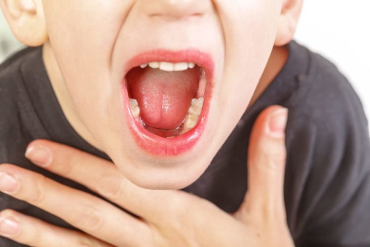 Đâu là những triệu chứng ung thư vòm họng?
