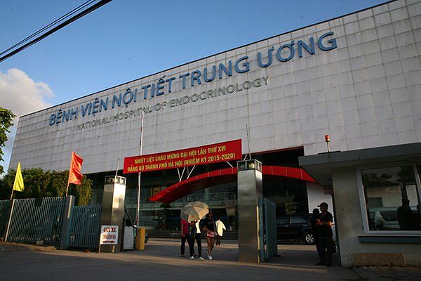 Diễn biến lại vụ việc Giám đốc Bệnh viện Nội tiết Trung ương
