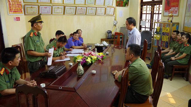 Gian lận điểm thi ở Hà Giang: Không tìm được bằng chứng phụ huynh chi tiền "mua điểm"