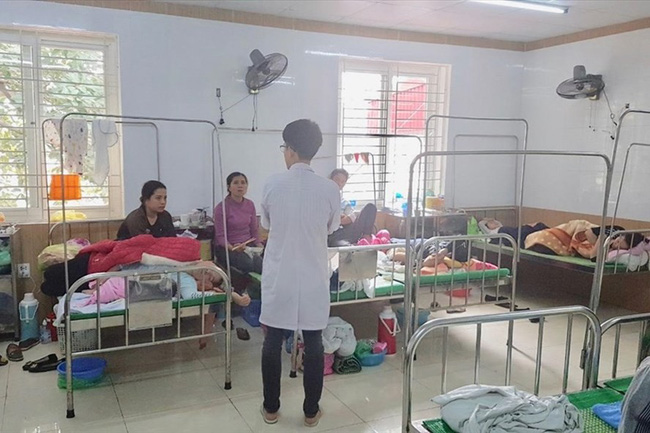 HẢI PHÒNG: 31 trẻ bị co giật, sốc thuốc sau tiêm vắc – xin Combe Five