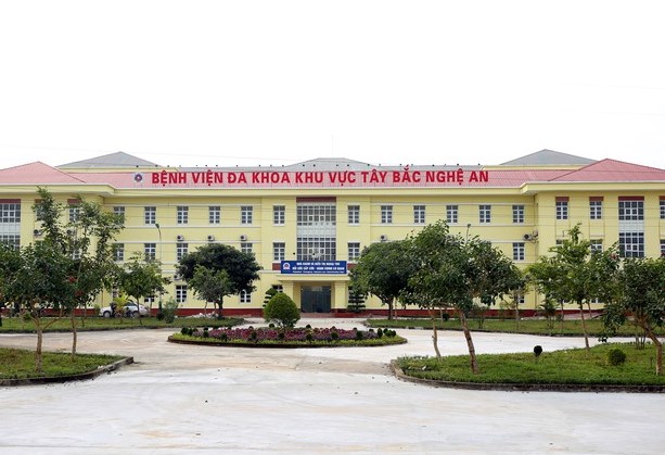 NGHỆ AN: Bé gái song sinh tử vong sau khi tiêm vắc – xin viêm gan B