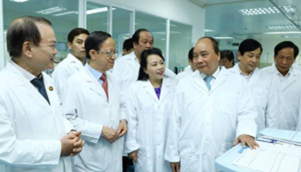 Thủ tướng hồi âm chất vấn về mức lương của Y, Bác sĩ