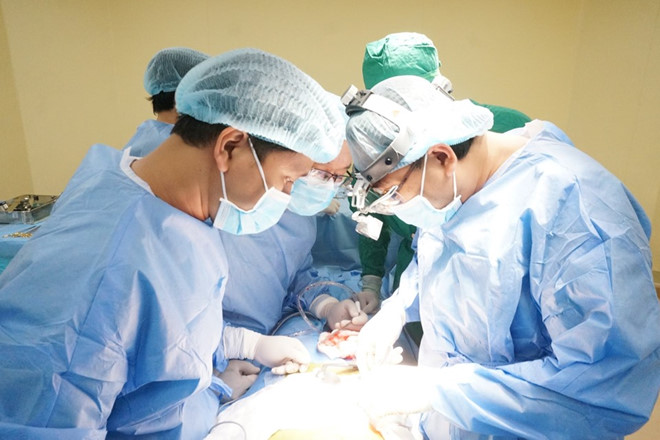 Tp. Hồ Chí Minh: Chồng hiến thận cứu vợ