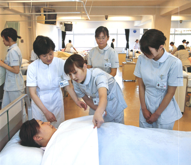 Hệ Cao đẳng ngành Điều dưỡng học mấy năm thì tốt nghiệp?