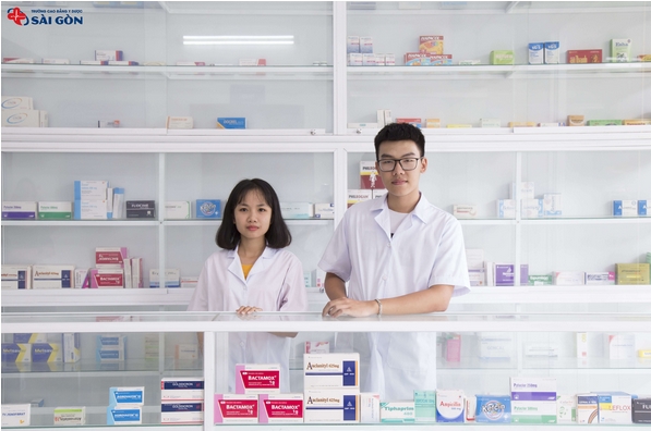 Học phí văn bằng 2 cao đẳng Dược năm 2022 như thế nào?