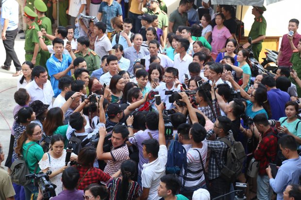 Luật sư Lê Văn Thiệp: ‘Tôi hài lòng với phán quyết của HĐXX’