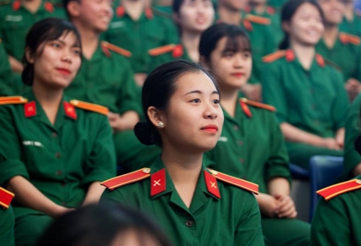 MỚI: Năm 2019 thí sinh nữ có thể dự thi 4 Học viện Quân đội