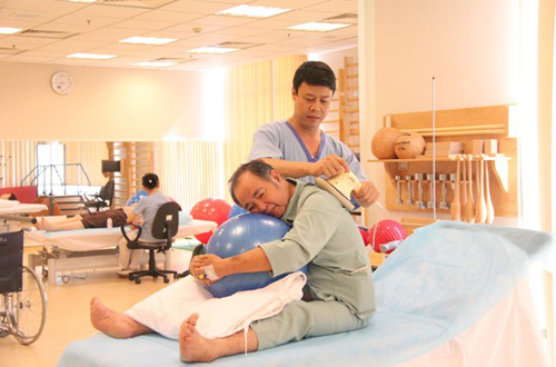 Mức lương khi ra trường của sinh viên Cao đẳng Phục hồi chức năng