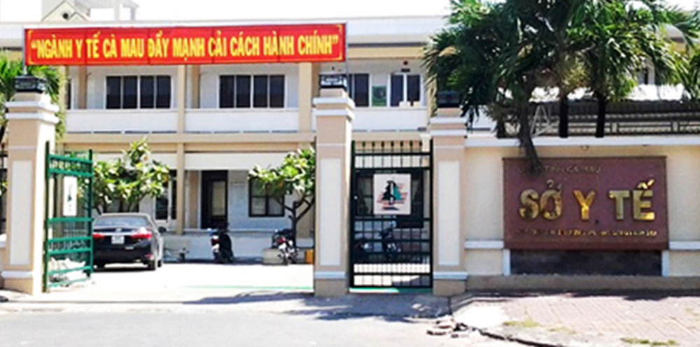Mức lương thấp, hàng chục bác sĩ ở tỉnh Cà Mau bỏ việc ở bệnh viện công