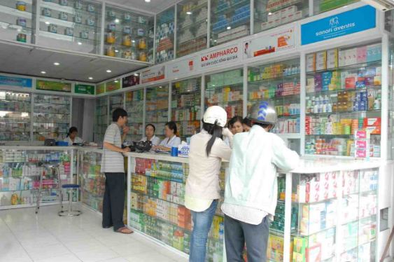 Tốt nghiệp Cao đẳng Dược có mở nhà thuốc được hay không?