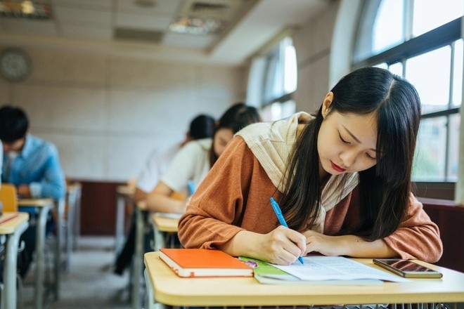 Miễn thi ngoại ngữ nhưng không quy đổi điểm xét tốt nghiệp đáp ứng công bằng xã hội