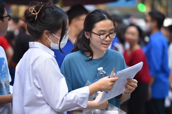 Lệ phí đăng ký dự thi ĐGNL, ĐGTD, V-SAT năm 2025