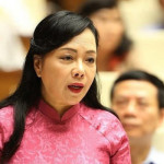 Bộ trưởng Y tế Nguyễn Thị Kim Tiến rất vui vẻ khi nghỉ hưu