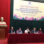 Bộ Y tế khuyến khích người Việt nên ăn giảm muối - đường, ăn nhiều rau xanh, đi bộ 10.000 bước/ ngày