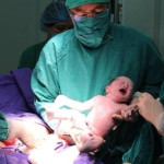 Gái ngành Y không chồng vẫn được sinh con bằng phương pháp thụ tinh ống nghiệm