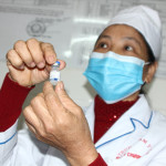 Các mẹ nên biết những phản ứng nghiêm trọng sau khi tiêm vắc - xin ComBE Five