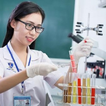 Giải đáp tất cả thắc mắc học Dược có khó không