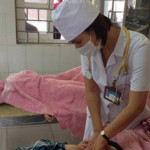 Học viên ở Hà Nội nhập viện đến hàng chục người sau khi ăn bữa cơm tối