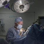 Tâm sự thật lòng của bác sĩ hơn 40 năm làm nghề Y: Ranh giới giữa cứu & Hại người nhiều khi rất mong manh